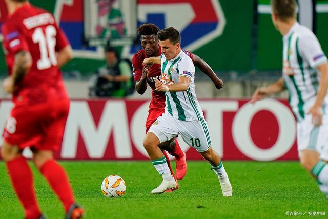 阿诺德坚持要35万镑周薪，利物浦提供合同25万镑